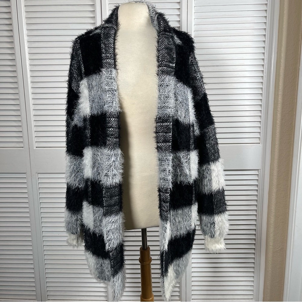 Cotton Candy LA Fuzzy Plaid Open Front Cardigan – Size L‎